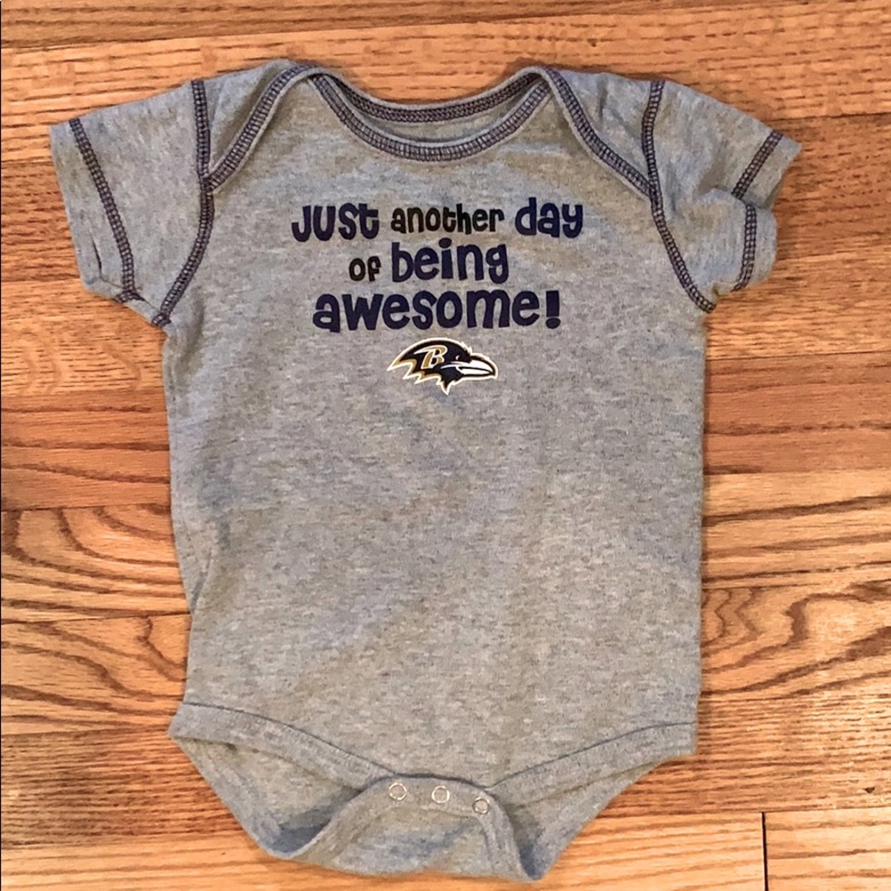 Baltimore Ravens Onsie Size 18M